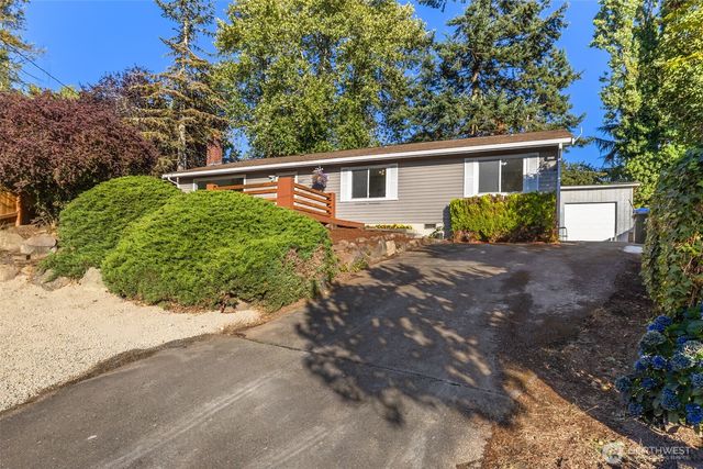 2417 S 249th Place, Kent, WA 98032