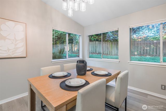 2417 S 249th Place, Kent, WA 98032