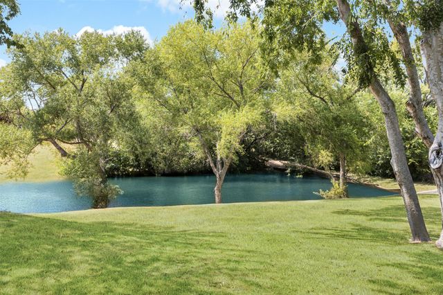 1201 E Stone Road, Wylie, TX 75098