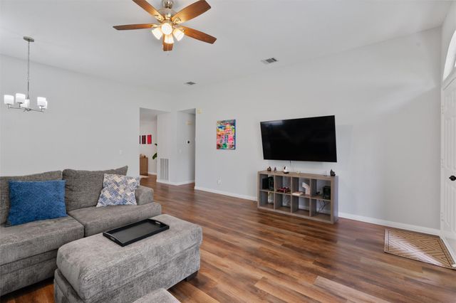 11512 Gatling Gun LN, Austin, TX 78748