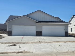 923 S Blaine St, Newton, KS 67114