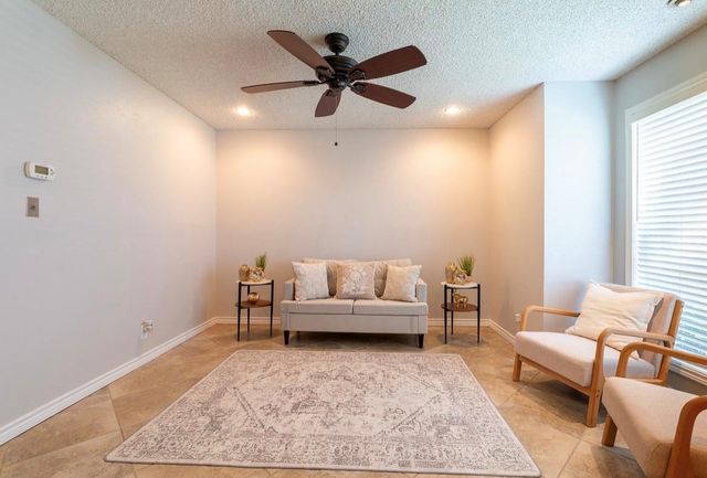 11002 Hammerly Boulevard 19, Houston, TX 77043