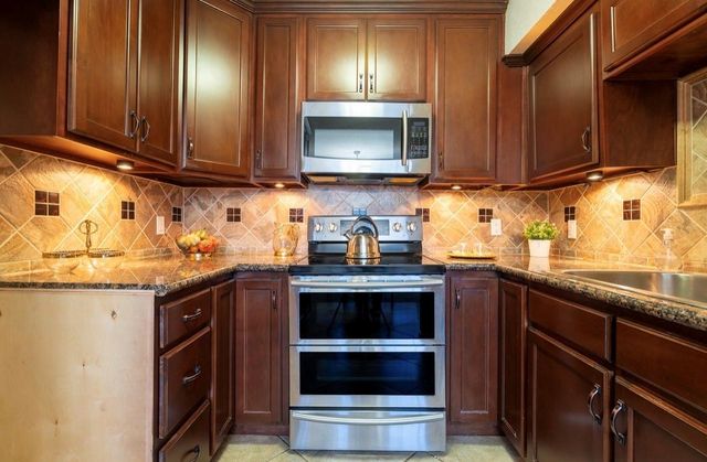 11002 Hammerly Boulevard 19, Houston, TX 77043