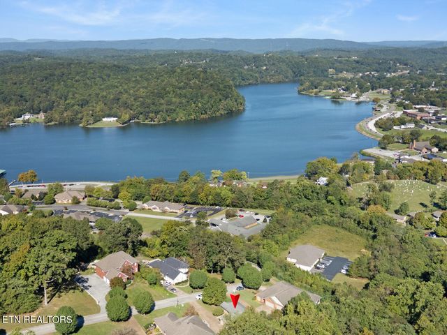 1099 Brentwood Way, Kingston, TN 37763