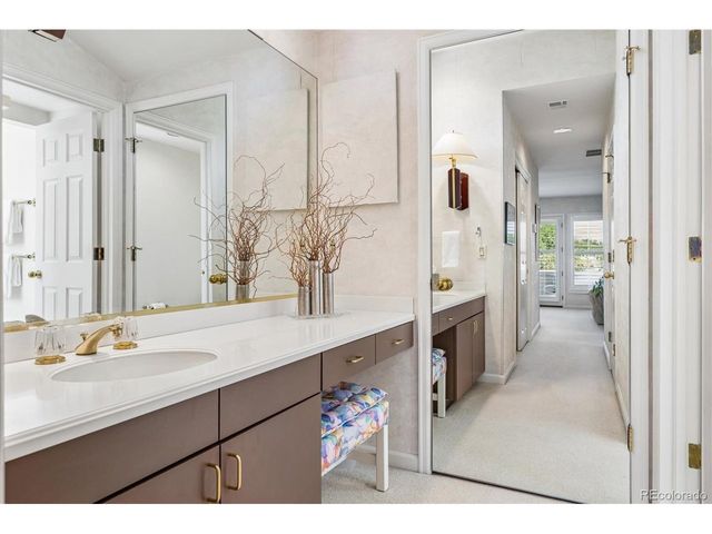 2552 E Alameda Ave 76, Denver, CO 80209