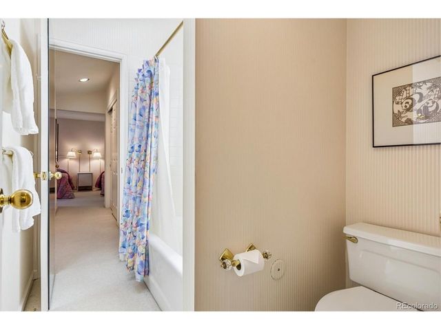 2552 E Alameda Ave 76, Denver, CO 80209