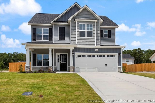 4734 Scenic Pines Drive, Hope Mills, NC 28348