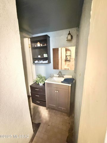 535 W Elm Street, Nogales, AZ 85621