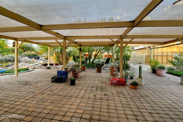 2560 N Jeanette Avenue, Tucson, AZ 85749