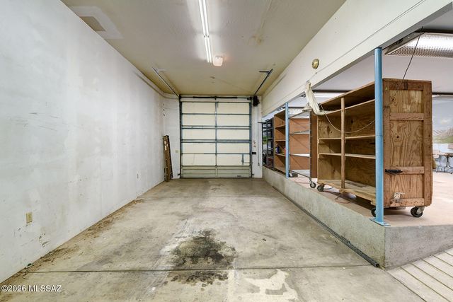 2560 N Jeanette Avenue, Tucson, AZ 85749