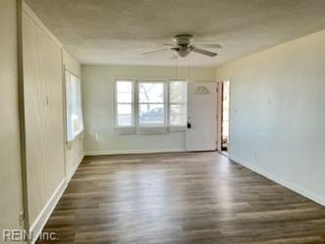 1729 W 49th ST, Norfolk, VA 23508