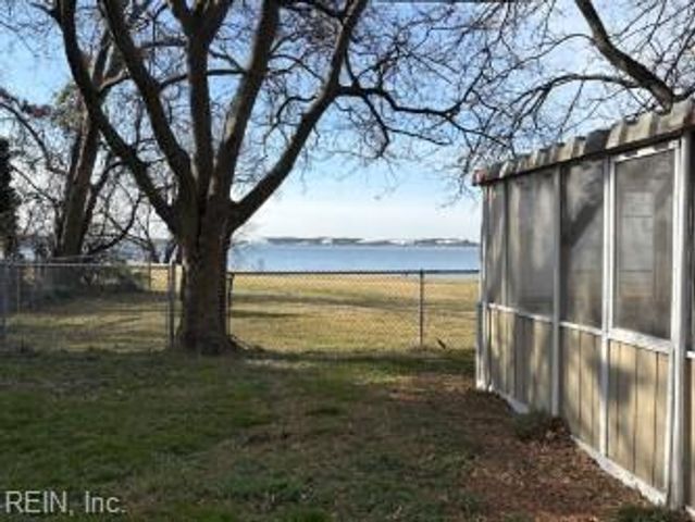 1729 W 49th ST, Norfolk, VA 23508