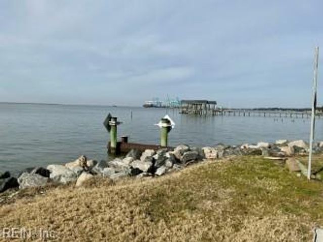 1729 W 49th ST, Norfolk, VA 23508