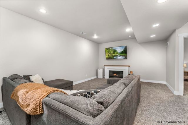 3615 BLUE FEATHER TR, Cheyenne, WY 82001