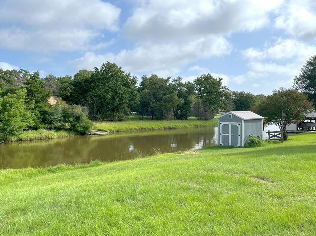 218 Lcr 743, Thornton, TX 76687