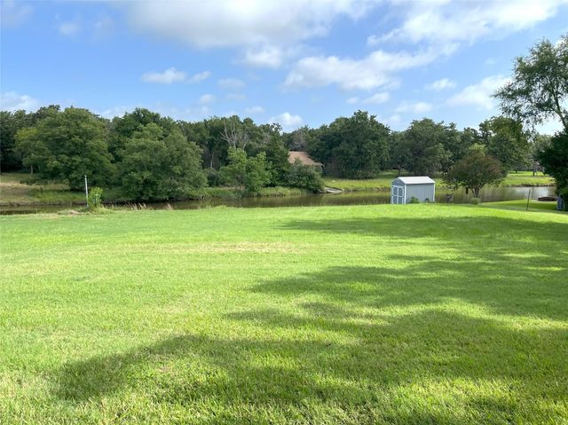 218 Lcr 743, Thornton, TX 76687