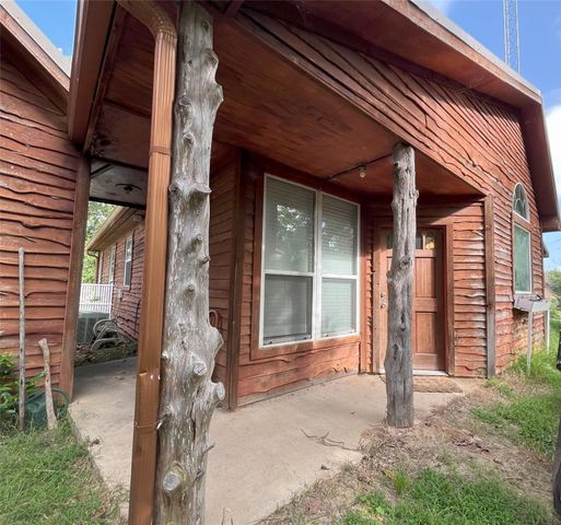 218 Lcr 743, Thornton, TX 76687