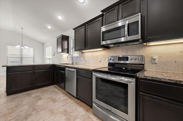 10119 Valencia Avenue, Lubbock, TX 79424