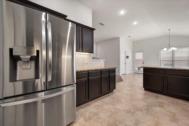 10119 Valencia Avenue, Lubbock, TX 79424