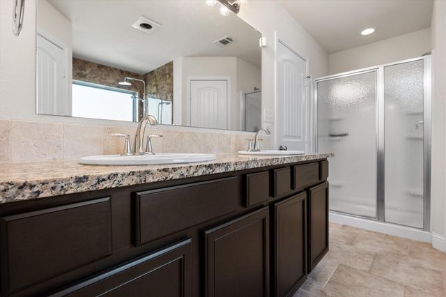 10119 Valencia Avenue, Lubbock, TX 79424