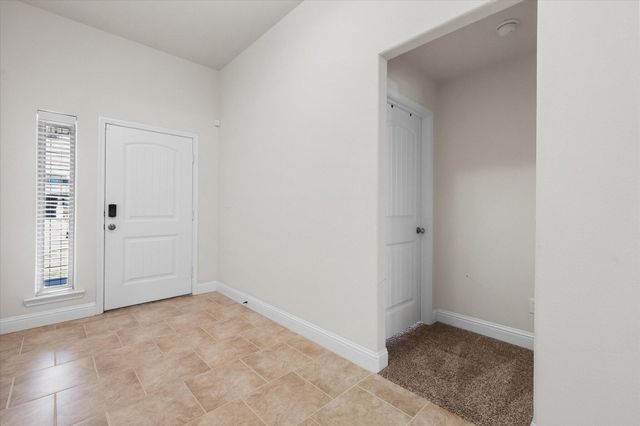 10119 Valencia Avenue, Lubbock, TX 79424
