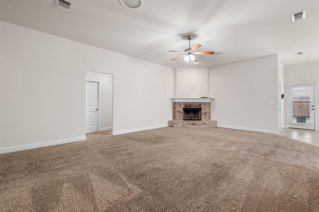 10119 Valencia Avenue, Lubbock, TX 79424