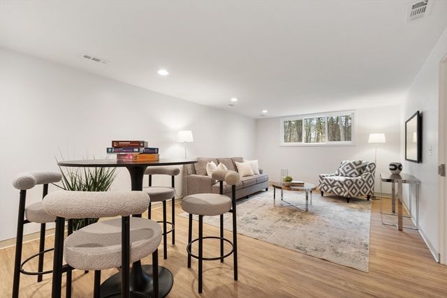 875 Old Rd To 9 Acre Cor, Concord, MA 01742