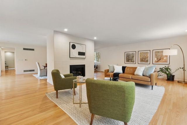 875 Old Rd To 9 Acre Cor, Concord, MA 01742