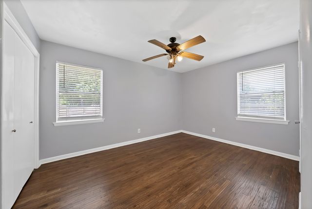 8533 Blossom Lane, Dallas, TX 75227