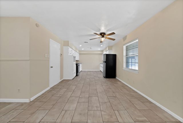 8533 Blossom Lane, Dallas, TX 75227