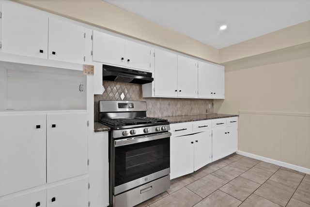 8533 Blossom Lane, Dallas, TX 75227