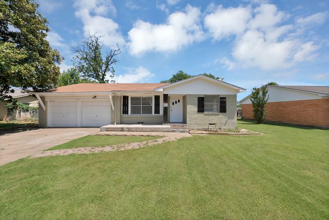 8533 Blossom Lane, Dallas, TX 75227
