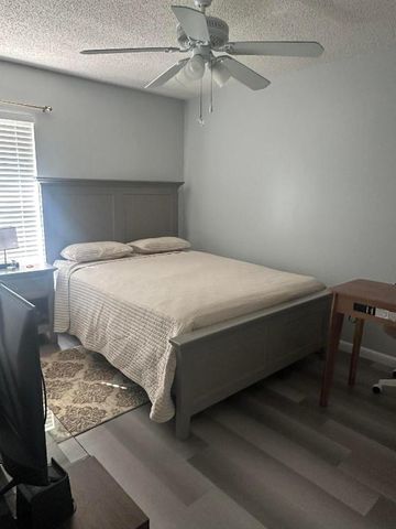 505 Holyoke Lane 505, Lake Worth Beach, FL 33461