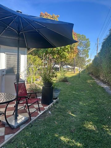 505 Holyoke Lane 505, Lake Worth Beach, FL 33461