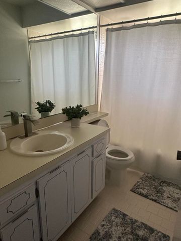 505 Holyoke Lane 505, Lake Worth Beach, FL 33461