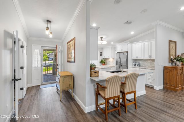 5870 39th Lane, Vero Beach, FL 32966