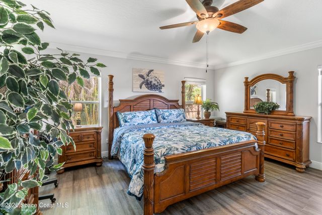 5870 39th Lane, Vero Beach, FL 32966