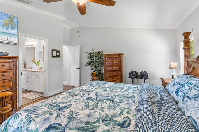 5870 39th Lane, Vero Beach, FL 32966