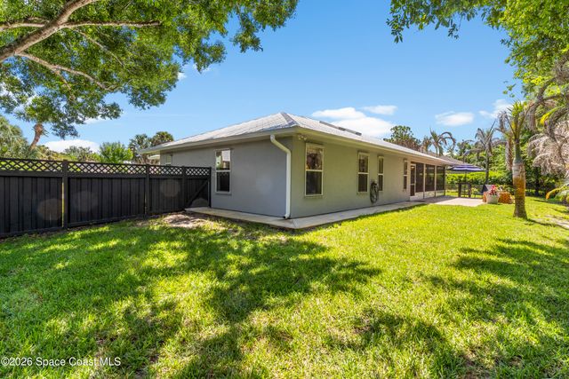 5870 39th Lane, Vero Beach, FL 32966