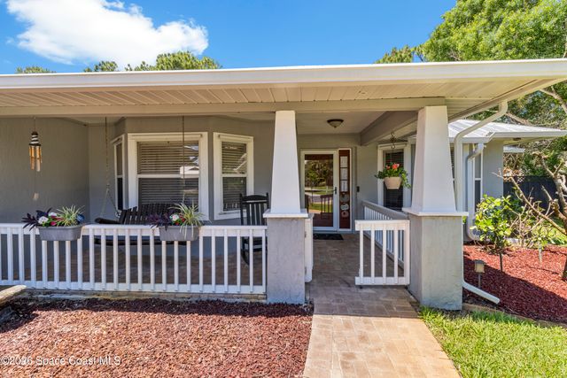 5870 39th Lane, Vero Beach, FL 32966