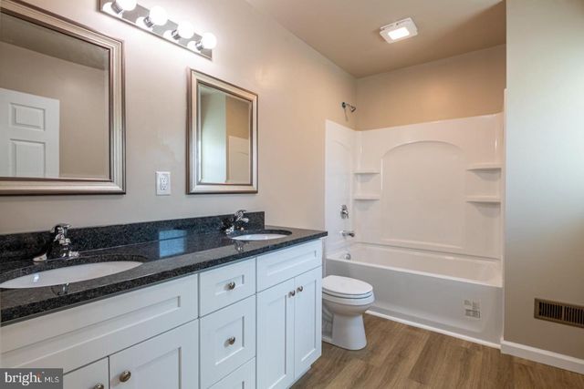 626 & 626R SPRUCE ST, Reading, PA 19602