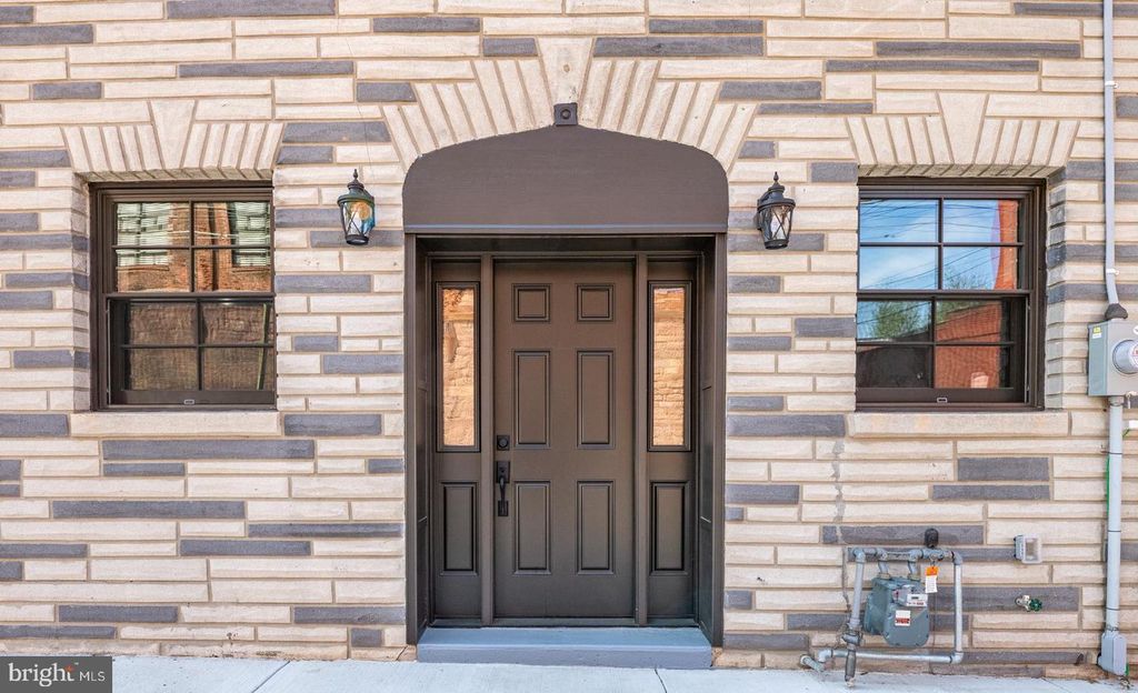 626 & 626R SPRUCE ST, Reading, PA 19602