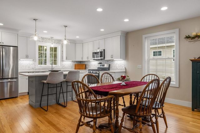 8 Mulberry Lane, Epping, NH 03042