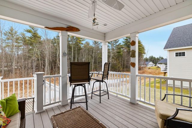 8 Mulberry Lane, Epping, NH 03042