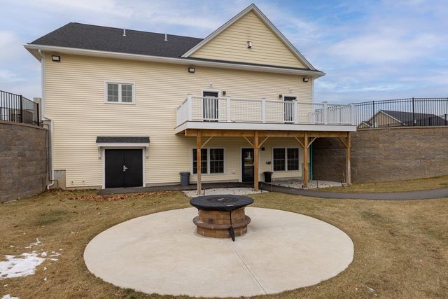 8 Mulberry Lane, Epping, NH 03042