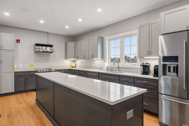 8 Mulberry Lane, Epping, NH 03042