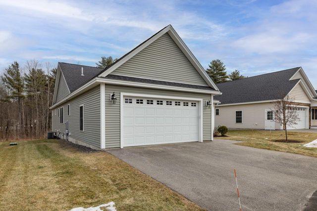 8 Mulberry Lane, Epping, NH 03042