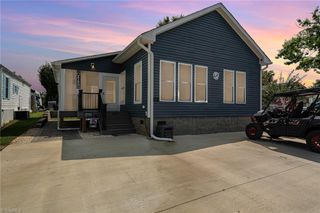 163 Cardinal Drive, New London, NC 28127