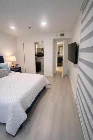 671 NE 195th Street 219E, Miami, FL 33179