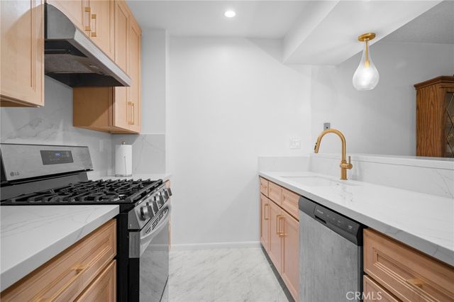 465 Ivy Street 305, Glendale, CA 91204